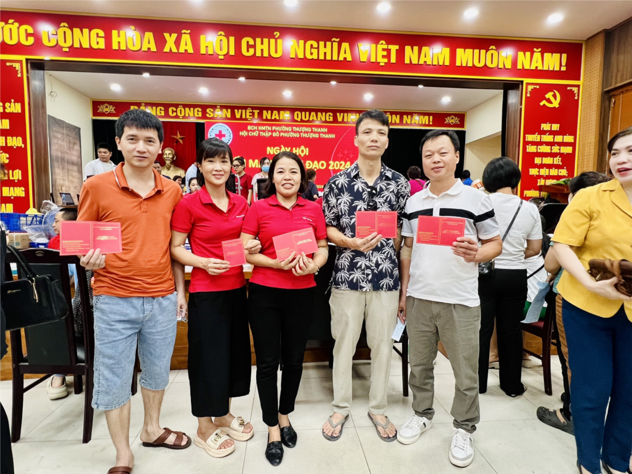 Trường Mầm non Ánh Sao tham gia Ngày hội hiến máu nhân đạo năm 2024.